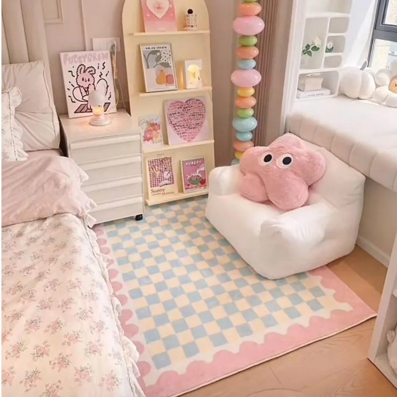 Pink Blue Checkerboard Bedside - Decor Lighting Online recension och pris