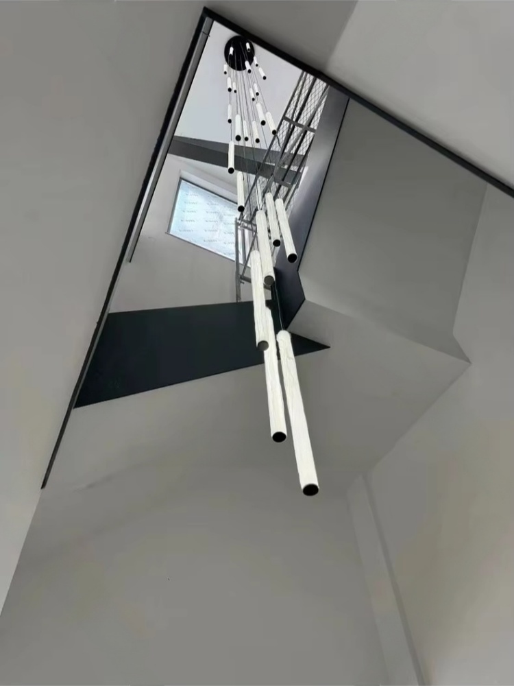 LED Long Line Chandelier Moder - Decor Lighting Online recension och pris